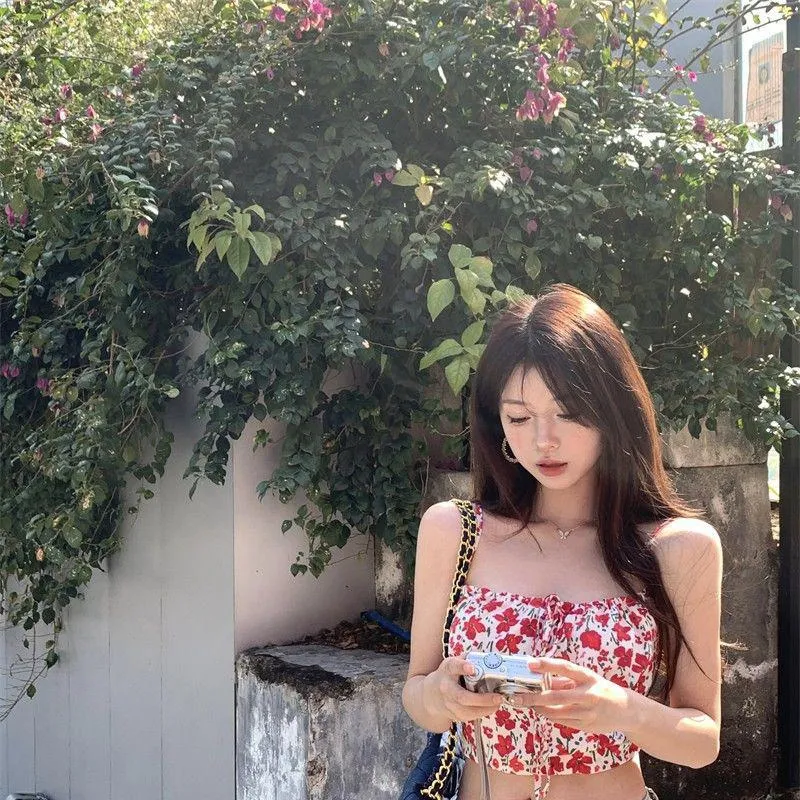 Women's Summer Floral Print Crop Top Sexy Sleeveless Camisole Inner Wear for Travel and Vacation - Image 4
