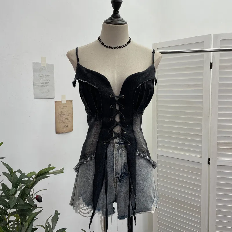 American Retro Spice Girl Lace-Up Tassel Denim Camisole Top - Sleeveless Navel-Baring Style for Women thumbnail 6