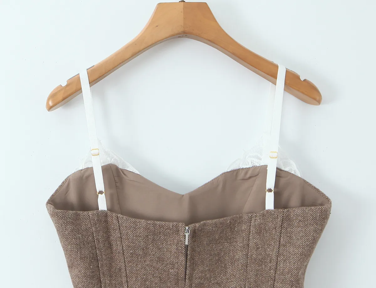 Women's Sexy Cropped Tube Top with Dragon Bone Corset Detail, Off-the-Shoulder Slim Fit Camisole for Summer Evenings showcase 5