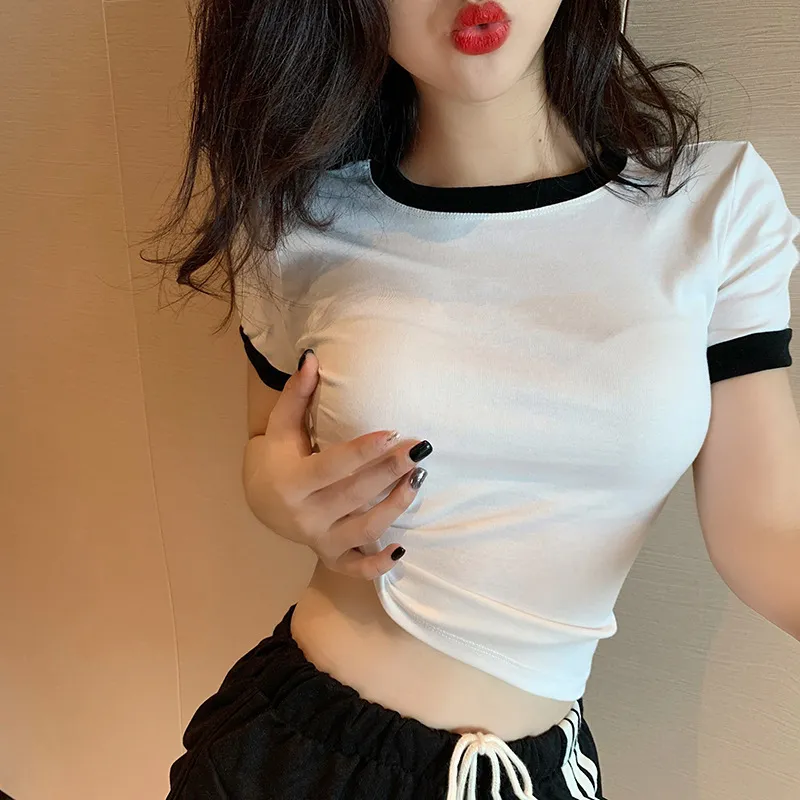 Women's Summer Slim-Fit Contrast Color Short-Sleeved T-Shirt Trendy Design Sense Top for Casual Wear showcase 2