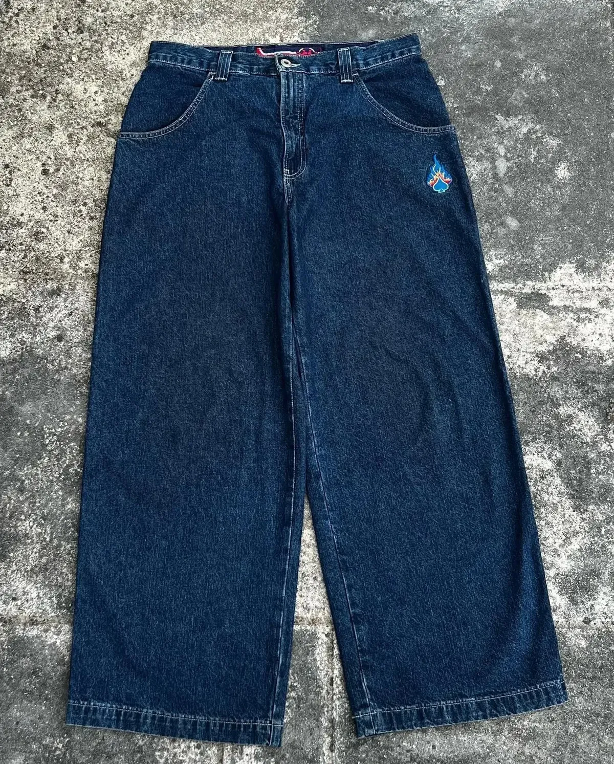 Jnco Y2K Loose Fit Jeans for Men, Hip Hop Streetwear Wide Leg Pants, Harajuku Style Denim Trousers for Urban Fashion showcase 10