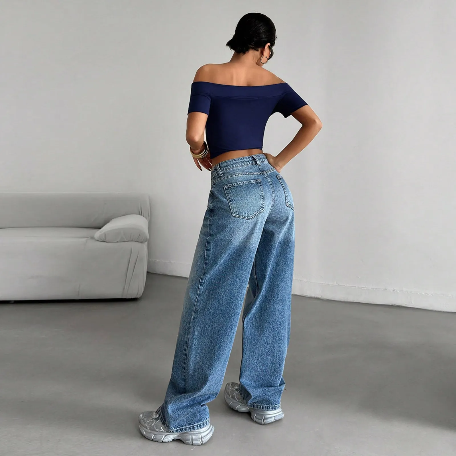 Women's Fashion Stretch Jeans - Low-Waist Loose Fit Trendy Denim Pants for a Stylish European & American Look thumbnail 3
