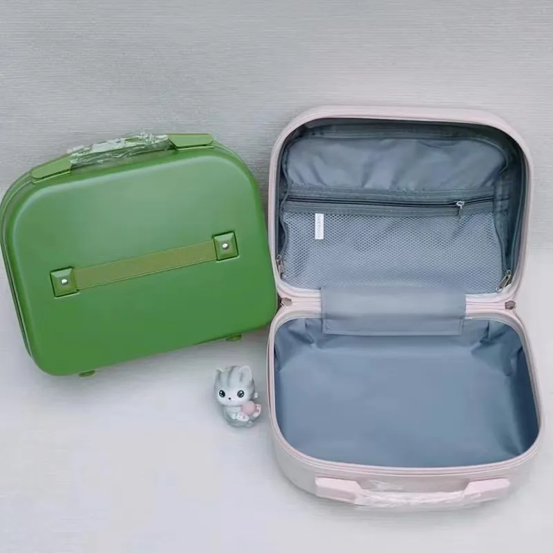 Luxury Empty Gift Box Packaging Case - High-End Suitcase Design for Cosmetics, Fragrances, or Special Items - Elegant Outer Packaging for Gifts showcase 2