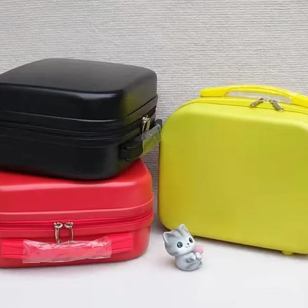 Luxury Empty Gift Box Packaging Case - High-End Suitcase Design for Cosmetics, Fragrances, or Special Items - Elegant Outer Packaging for Gifts thumbnail 4