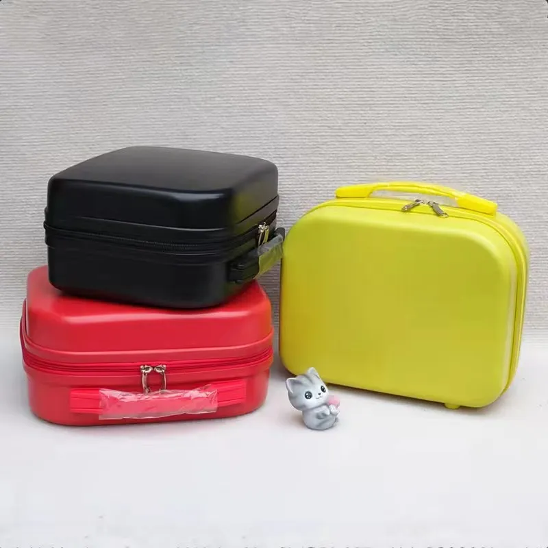 Luxury Empty Gift Box Packaging Case - High-End Suitcase Design for Cosmetics, Fragrances, or Special Items - Elegant Outer Packaging for Gifts showcase 1