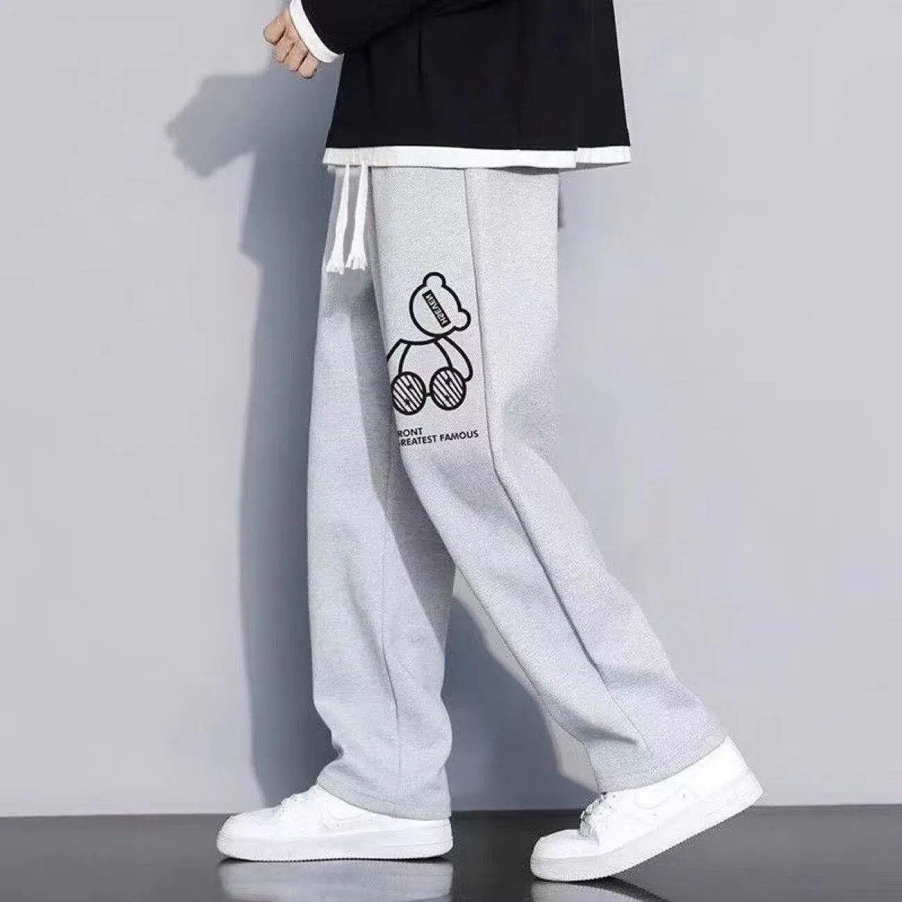 Men's Casual Sweatpants Loose Fit Straight Leg Joggers Breathable Lightweight Sports Pants for Spring Autumn Youth Wide Leg Trousers thumbnail 1