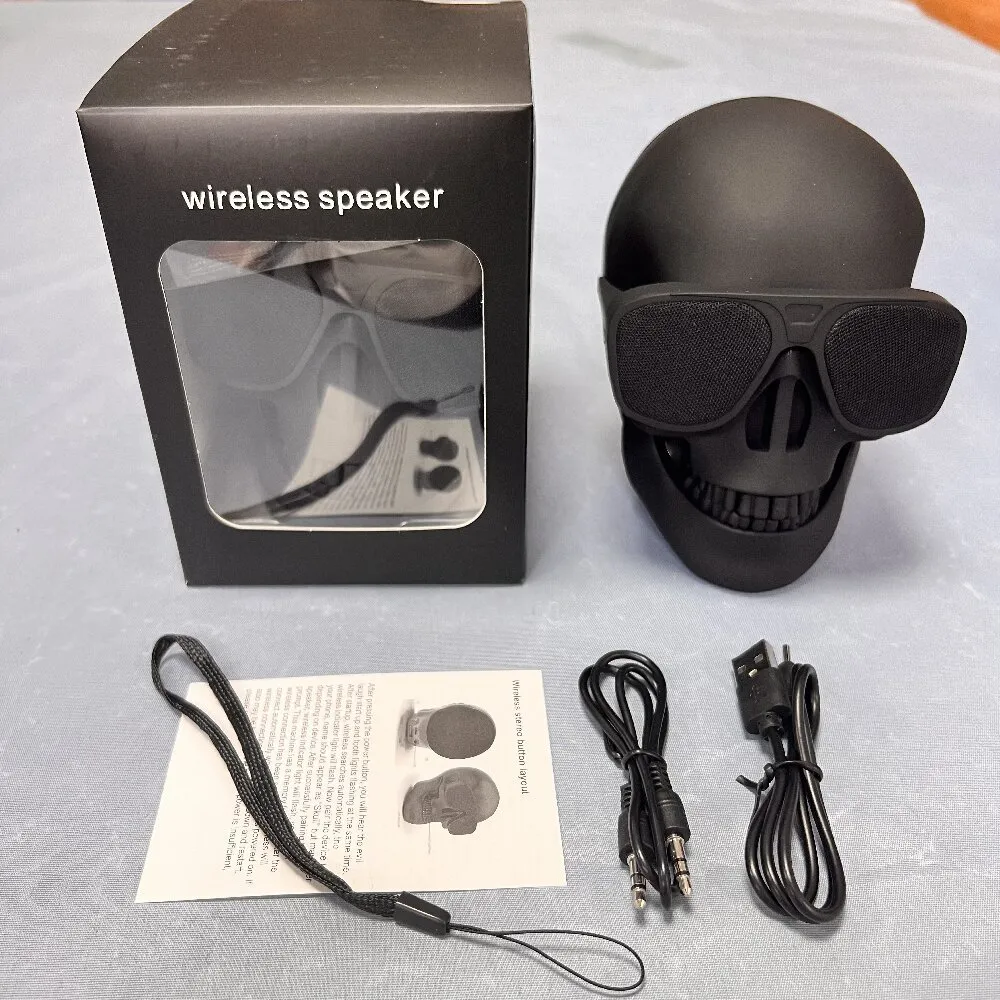 Mini Skull Bluetooth Speaker Portable Subwoofer with Card Player, Desktop Audio for Home and Outdoor Use showcase 8