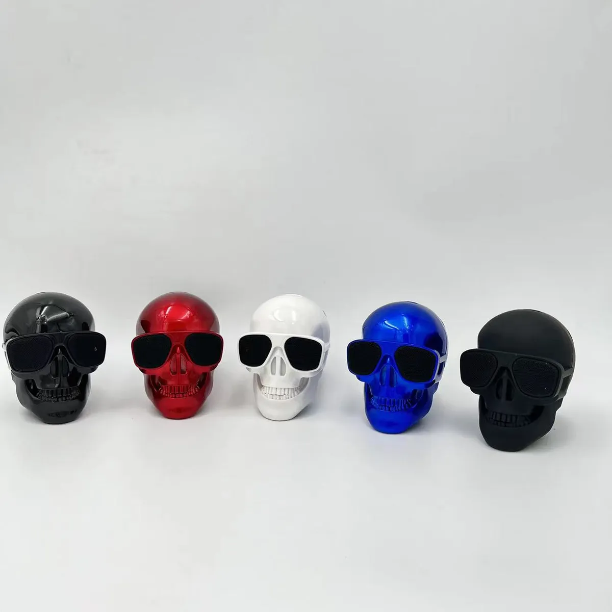 Mini Skull Bluetooth Speaker Portable Subwoofer with Card Player, Desktop Audio for Home and Outdoor Use showcase 14
