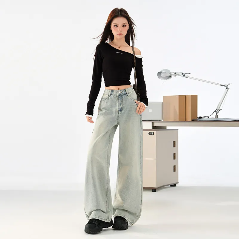 Women's Light Blue Loose Wide-Leg Jeans - Autumn High Street Style Draped Casual Pants for a Relaxed Fit thumbnail 3