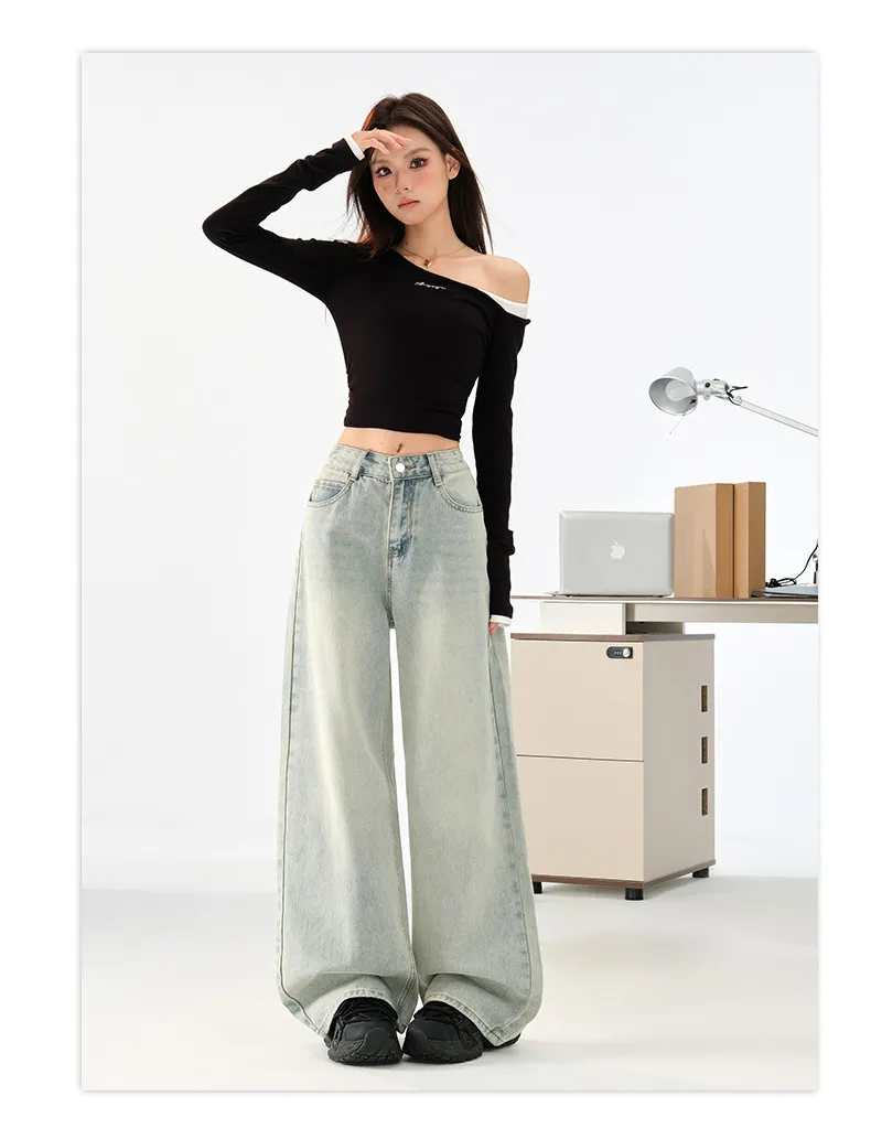 Women's Light Blue Loose Wide-Leg Jeans - Autumn High Street Style Draped Casual Pants for a Relaxed Fit showcase 15