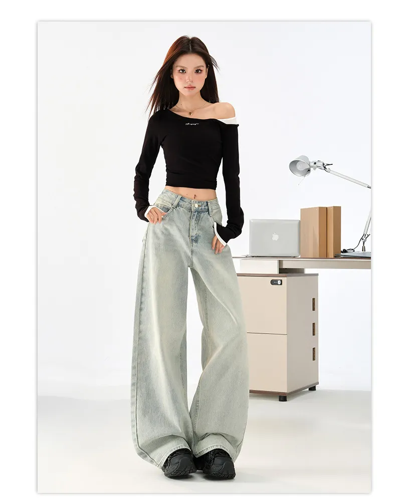 Women's Light Blue Loose Wide-Leg Jeans - Autumn High Street Style Draped Casual Pants for a Relaxed Fit showcase 13