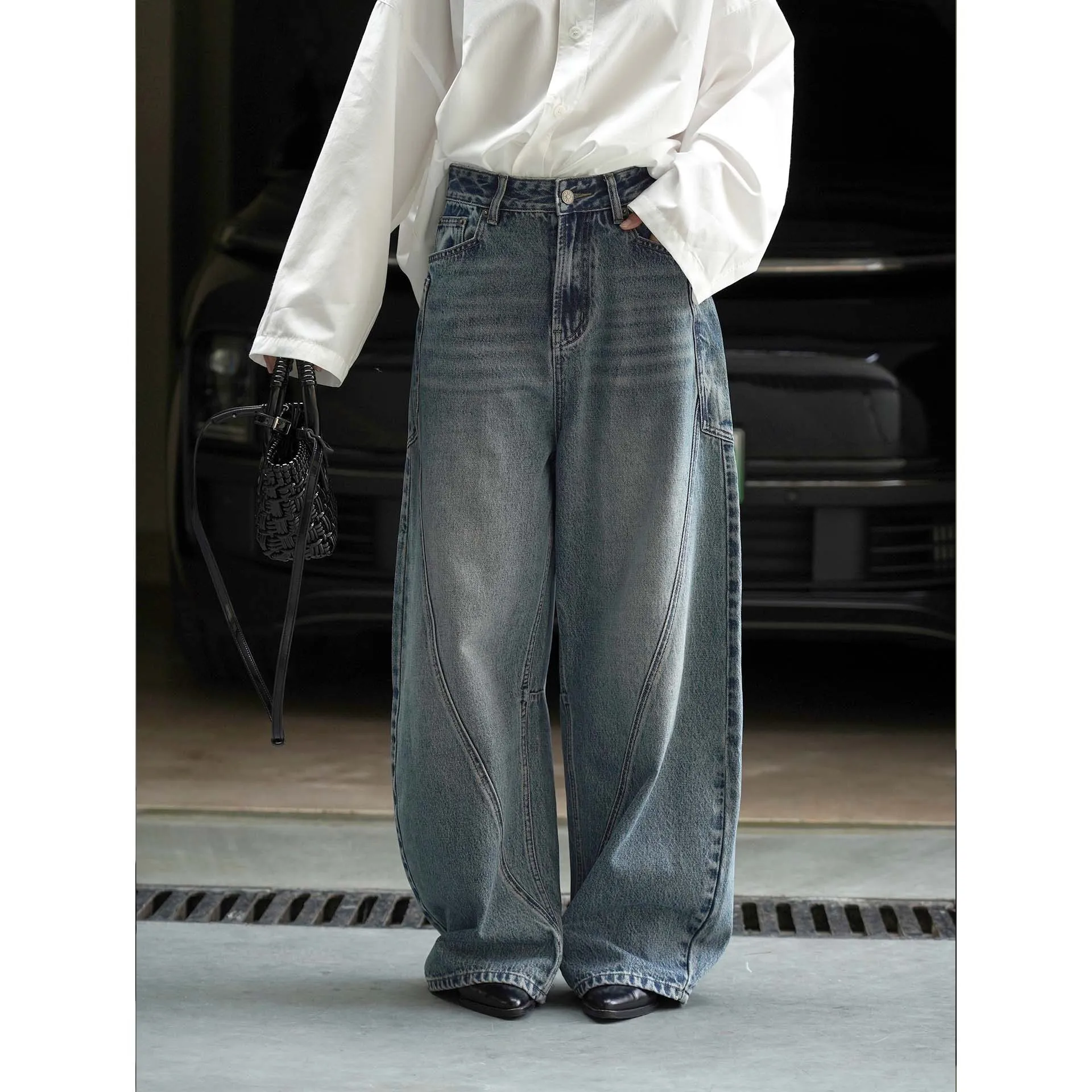 Louvre Women's Autumn Winter Korean Style Fashionable Workwear Jeans - Loose Wide-Leg Cut & Spliced Design for a Personalized Look thumbnail 1