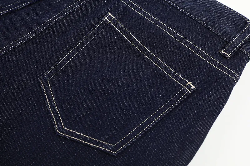 Spring 2025 Women's Mid-Waist Loose Wide-Leg Jeans - Stylish One-Button Design for Casual Comfort showcase 8