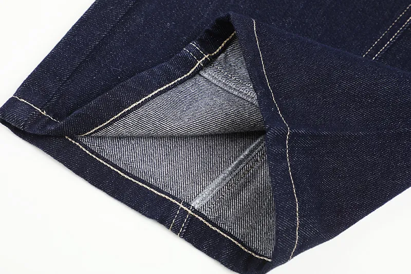 Spring 2025 Women's Mid-Waist Loose Wide-Leg Jeans - Stylish One-Button Design for Casual Comfort showcase 10