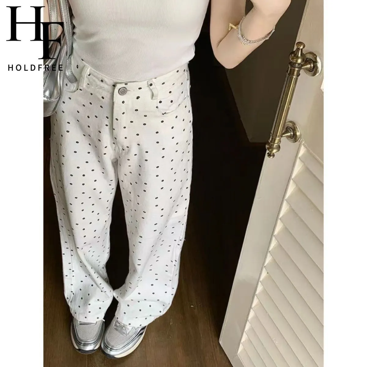 Women's Korean Style White Polka Dot Floral Jeans - High-Quality Straight Leg Loose Wide Leg Pants for Winter Fashion showcase 8