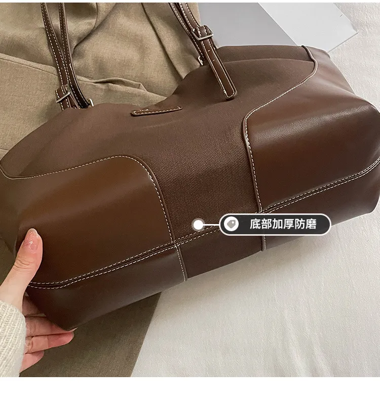 Large Capacity PU Leather Commuter Handbag for Women - Versatile, Stylish Casual Shoulder Bag, Personalized Armpit Bag showcase 13