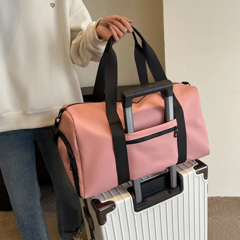 Large Capacity Travel Duffel Bag for Men & Women with Independent Shoe Compartment - Ideal for Gym, Yoga, Swimming, and Weekend Getaways thumbnail 2