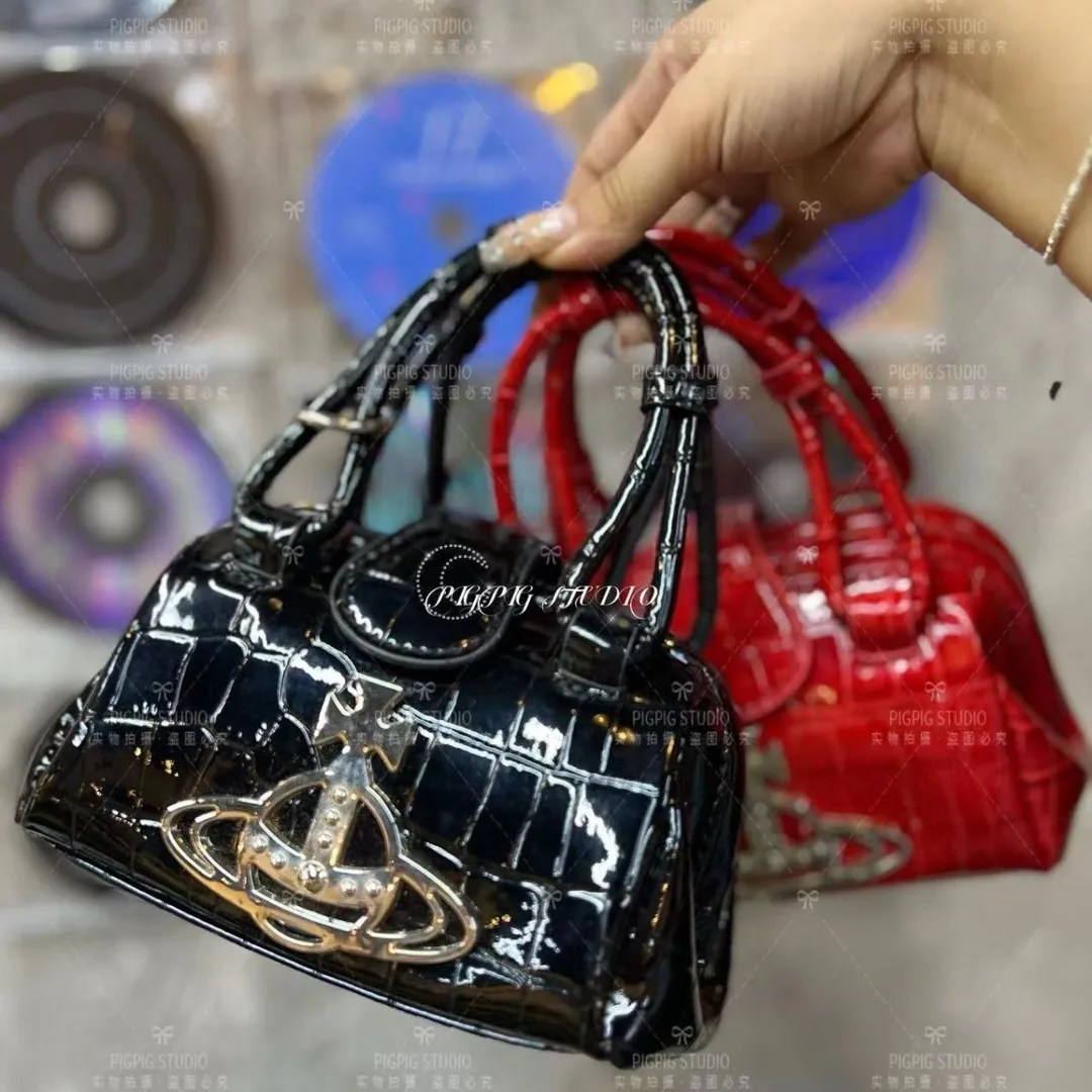 Vintage Crocodile Pattern Patent Leather Mini Crossbody Bag for Women - Elegant Empress Dowager Saturn Hand Chain Clip Bag showcase 7