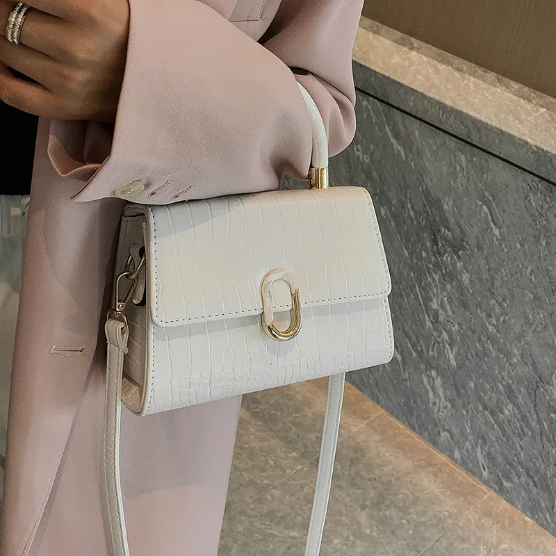 Women's Crocodile Pattern Small Square Crossbody Handbag 2025 - Versatile Fashionable Shoulder Bag for Ladies, Elegant Handheld Purse showcase 16