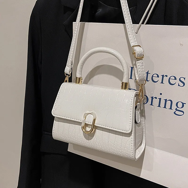 Women's Crocodile Pattern Small Square Crossbody Handbag 2025 - Versatile Fashionable Shoulder Bag for Ladies, Elegant Handheld Purse showcase 10
