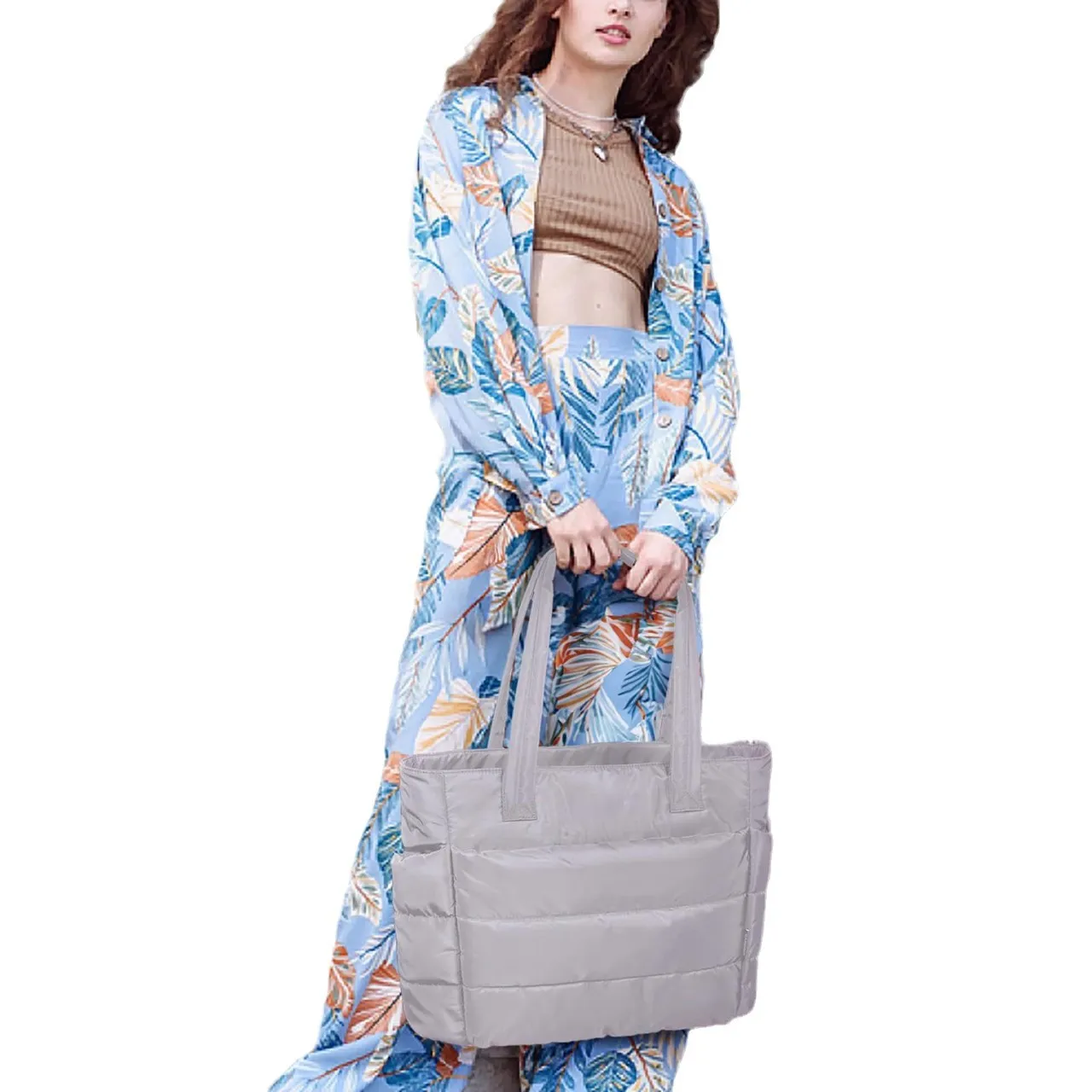 Custom-Made Striped Tote Bag for Women, Large Capacity Fashionable Handbag, Chic Commuter Bag with High-End Feel, Versatile Shoulder Bag for Daily Use - Image 5