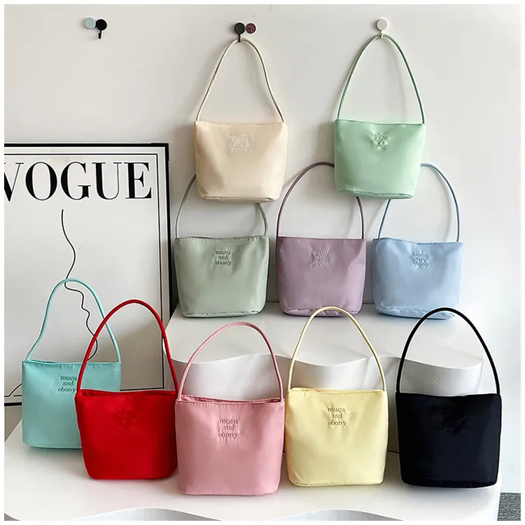South Korea Style 2024 New Nylon Bucket Bag Women's Casual Versatile Handbag Shoulder Armpit Bag thumbnail 1