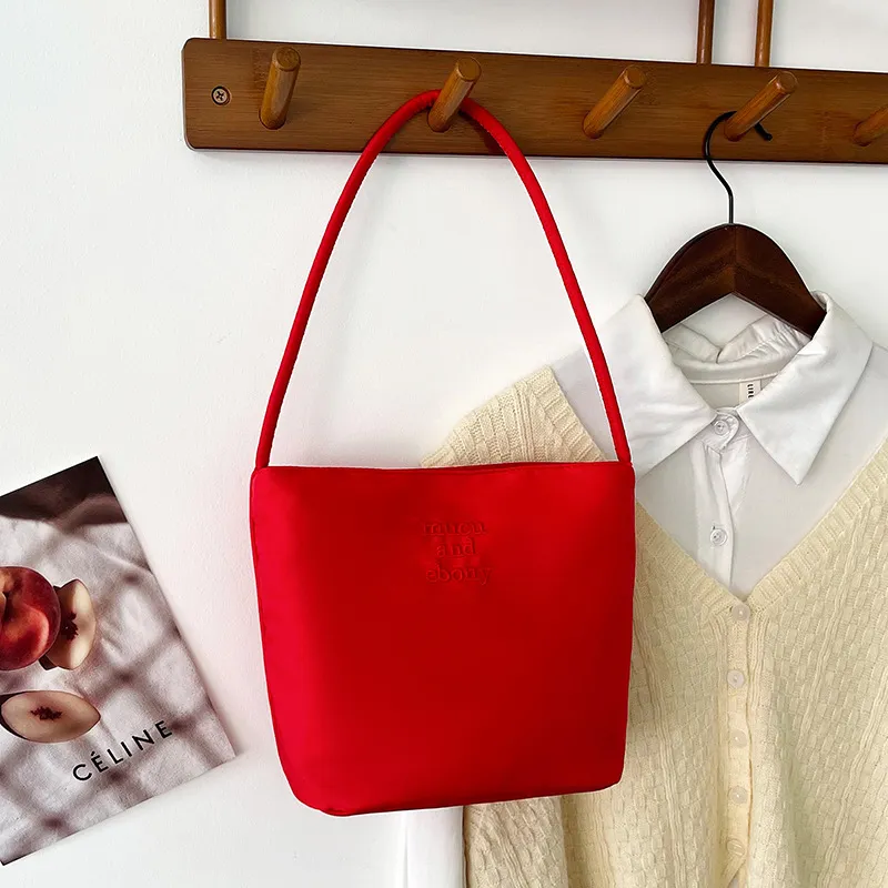 South Korea Style 2024 New Nylon Bucket Bag Women's Casual Versatile Handbag Shoulder Armpit Bag thumbnail 7