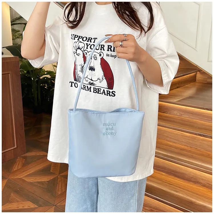 South Korea Style 2024 New Nylon Bucket Bag Women's Casual Versatile Handbag Shoulder Armpit Bag showcase 15