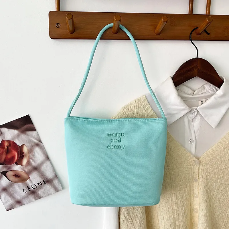 South Korea Style 2024 New Nylon Bucket Bag Women's Casual Versatile Handbag Shoulder Armpit Bag thumbnail 10