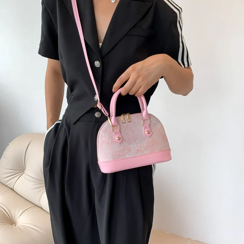 Women's Fashion Shell Shoulder Messenger Bag - Stylish Pattern Stitching Portable Handbag for Summer 2023 thumbnail 4