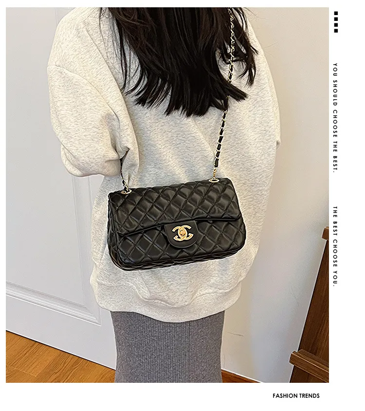 2023 New Fashion Women's Rhombus Shoulder Bag - Elegant Small Square Messenger Bag, Chanel Style Handbag for Versatile Use showcase 1