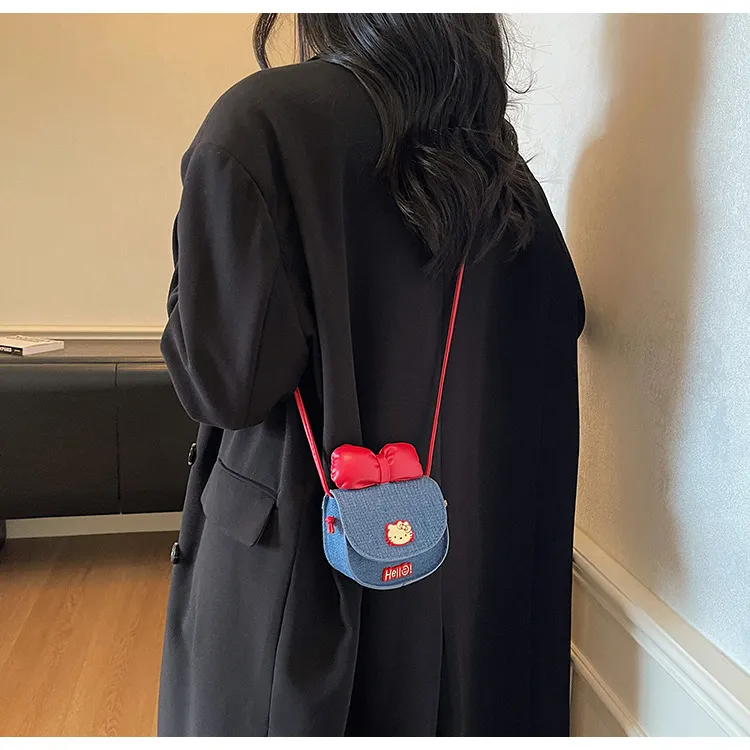 Cute Cartoon Bow Design Fashionable Women's Shoulder Bag & Crossbody Bag - Stylish & Versatile for Daily Use showcase 16