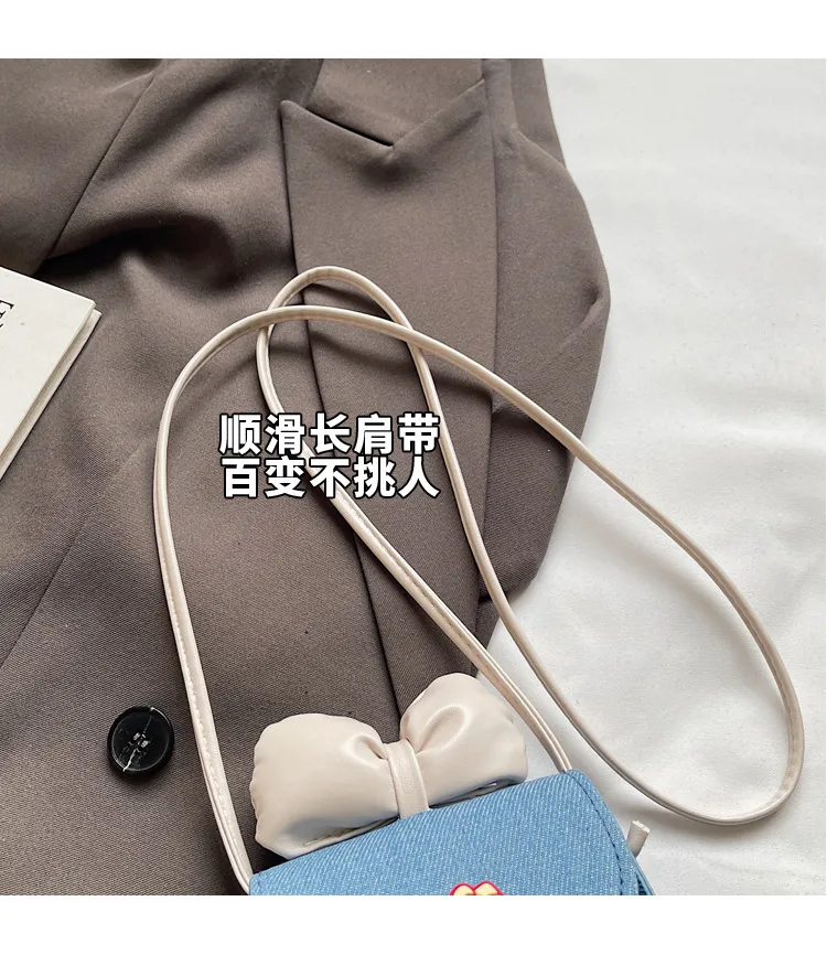 Cute Cartoon Bow Design Fashionable Women's Shoulder Bag & Crossbody Bag - Stylish & Versatile for Daily Use showcase 5