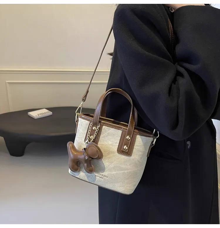 Women's Retro Color-Block Crossbody Bag 2026 - Stylish Small Shoulder Handbag for Autumn/Winter Fashion showcase 18