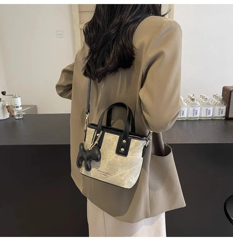 Women's Retro Color-Block Crossbody Bag 2026 - Stylish Small Shoulder Handbag for Autumn/Winter Fashion showcase 16