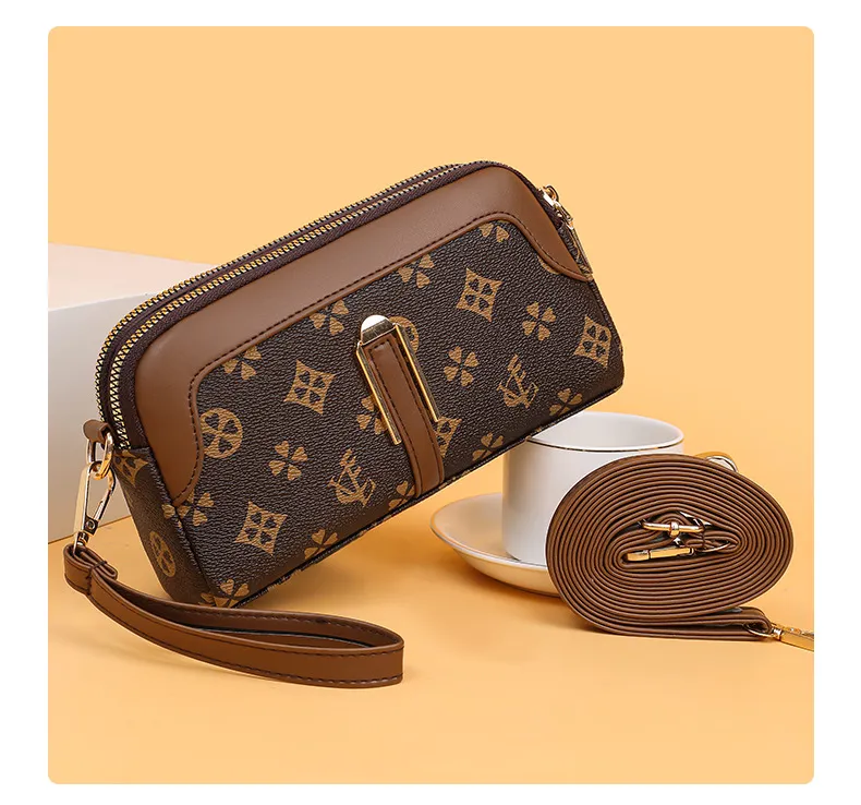 New 2025 Women's Small Shoulder Bag Versatile Coin Purse Phone Holder Clutch Crossbody Bag for Mothers showcase 15