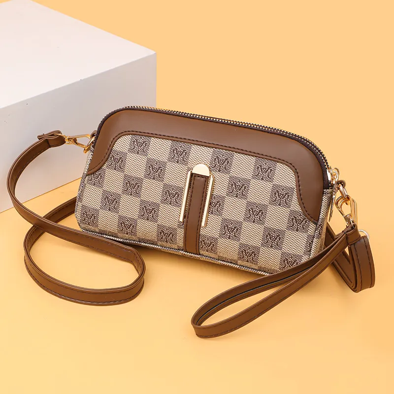 New 2025 Women's Small Shoulder Bag Versatile Coin Purse Phone Holder Clutch Crossbody Bag for Mothers - Image 1
