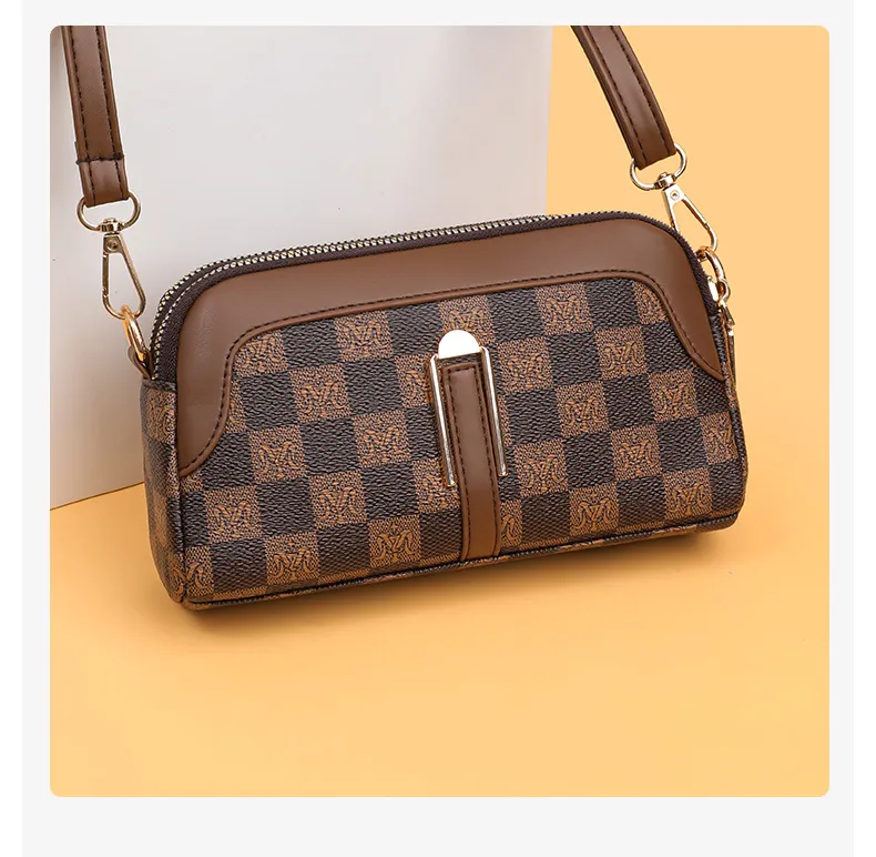 New 2025 Women's Small Shoulder Bag Versatile Coin Purse Phone Holder Clutch Crossbody Bag for Mothers showcase 20