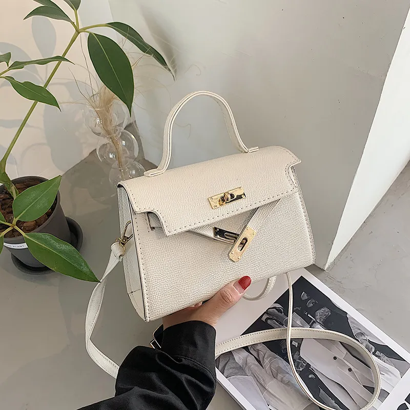 Small Women's Fashion Handbag, Trendy Spring/Autumn Lock Buckle Crossbody Shoulder Bag, Chic Versatile Purse for Ladies thumbnail 6