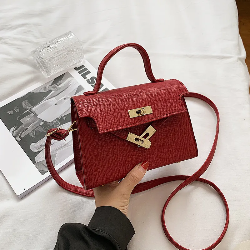 Small Women's Fashion Handbag, Trendy Spring/Autumn Lock Buckle Crossbody Shoulder Bag, Chic Versatile Purse for Ladies thumbnail 10