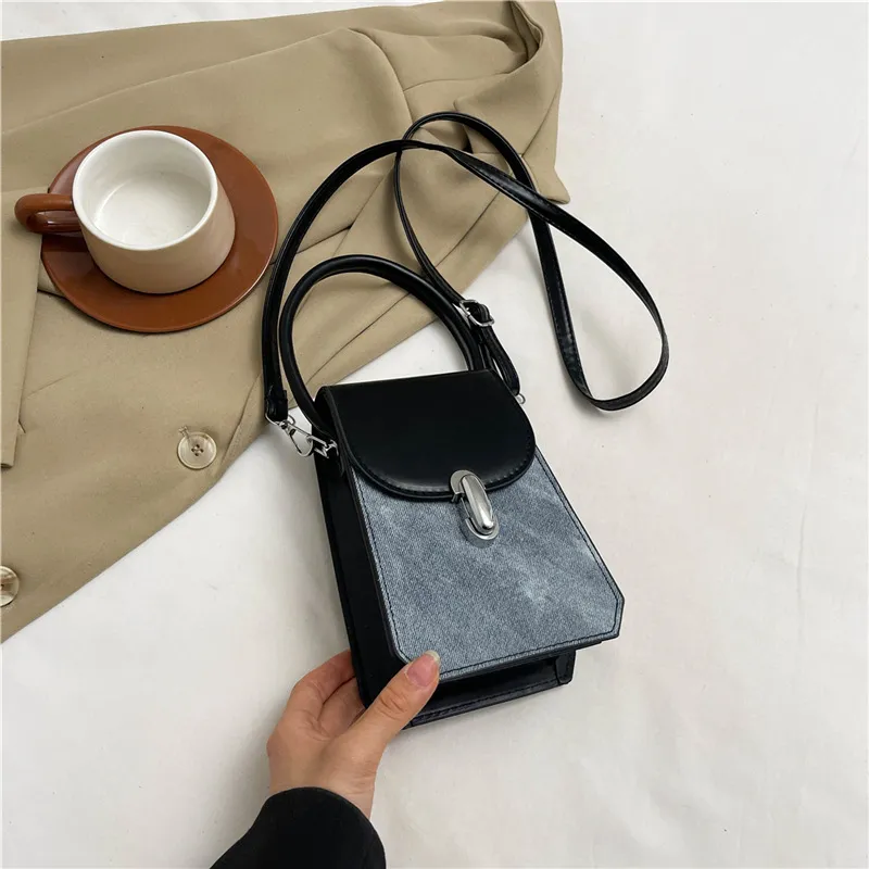 2024 Summer Fashion Women's Retro Small Square Crossbody Bag - Personalized Casual Mobile Phone Pouch for Daily Use thumbnail 6