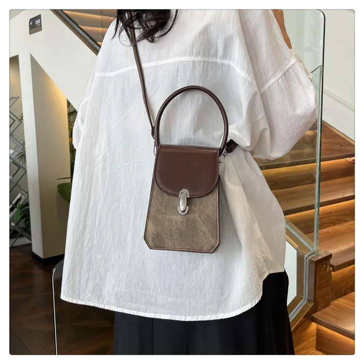 2024 Summer Fashion Women's Retro Small Square Crossbody Bag - Personalized Casual Mobile Phone Pouch for Daily Use showcase 18