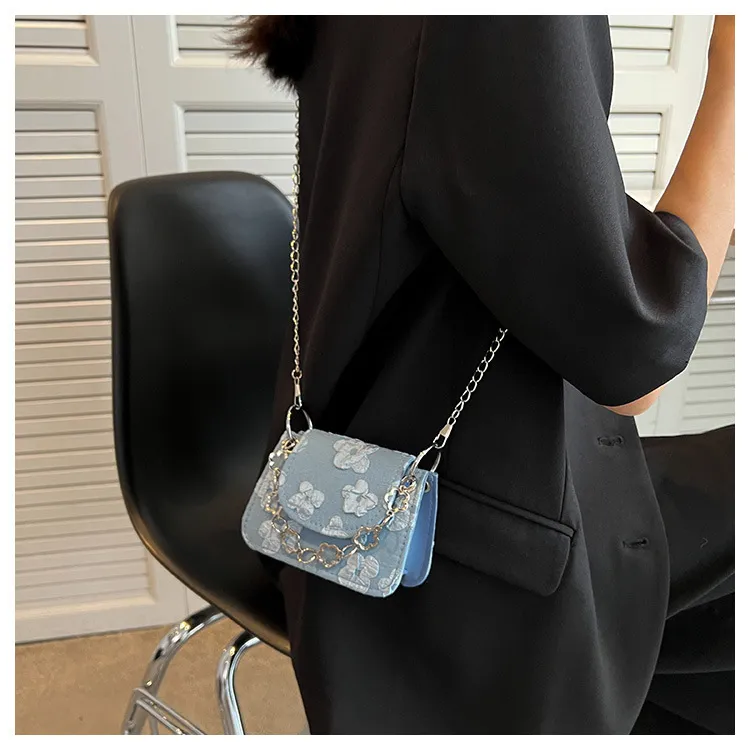 2023 Fashion Mini Chain Shoulder Crossbody Bag for Women - Portable Small Square Handbag, Trendy Summer Style showcase 16