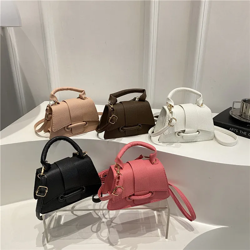2025 Winter New Chic Handbag Women's Casual Crossbody Bag Elegant Commuter Single Shoulder Small Square Bag thumbnail 1