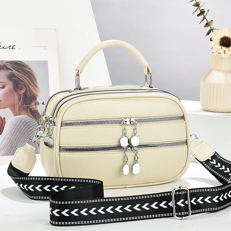 Elegant Korean Style Autumn Winter Handbag for Women - Fashionable Small Shoulder Crossbody Bag for Mothers thumbnail 7