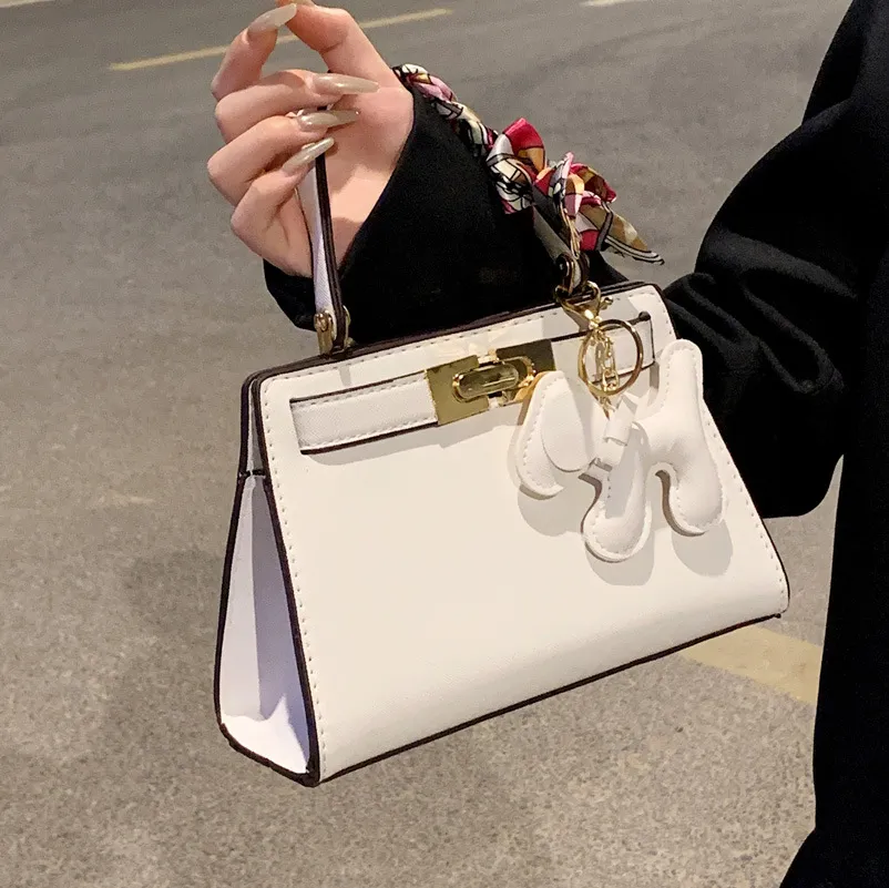 2024 Korean Style Small Kelly Bag for Women - Trendy Fashionable Portable Shoulder Crossbody Bag, Perfect for Summer Outings and Everyday Use thumbnail 2
