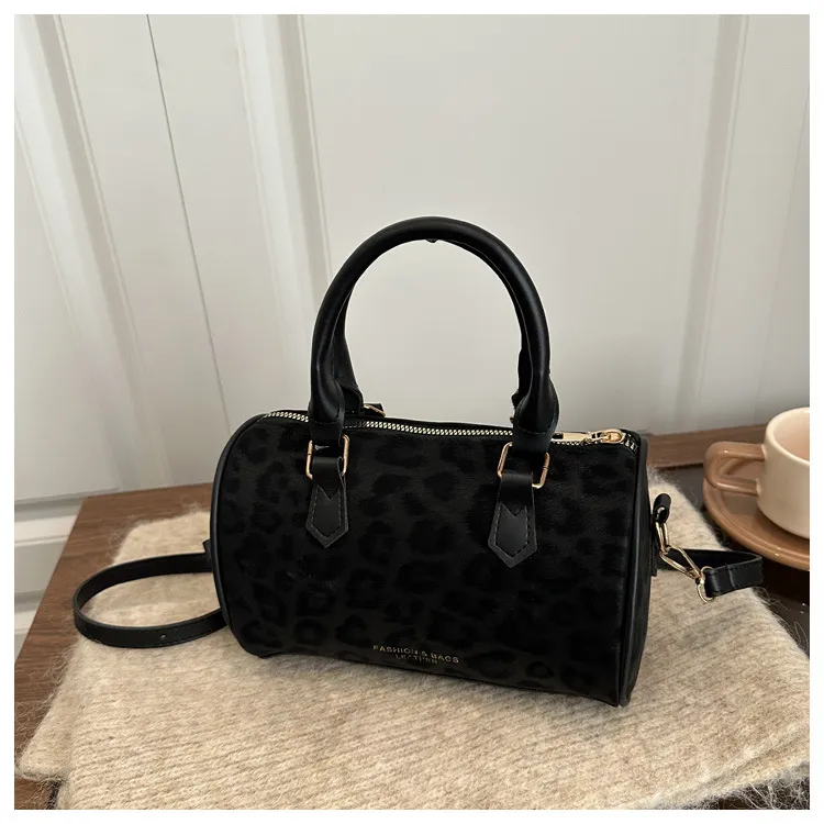 Women's Trendy Textured Small Crossbody Bag - Fashionable Casual Portable Pillow Bag for 2025 showcase 11