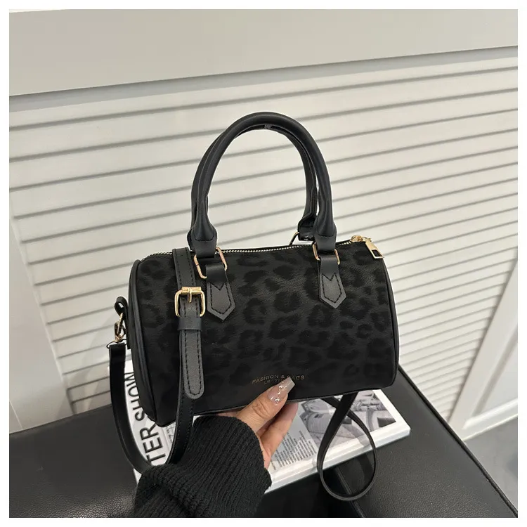 Women's Trendy Textured Small Crossbody Bag - Fashionable Casual Portable Pillow Bag for 2025 showcase 14