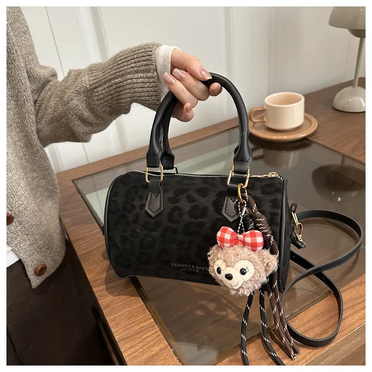 Women's Trendy Textured Small Crossbody Bag - Fashionable Casual Portable Pillow Bag for 2025 showcase 17