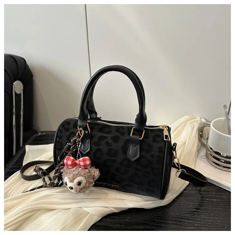 Women's Trendy Textured Small Crossbody Bag - Fashionable Casual Portable Pillow Bag for 2025 thumbnail 3